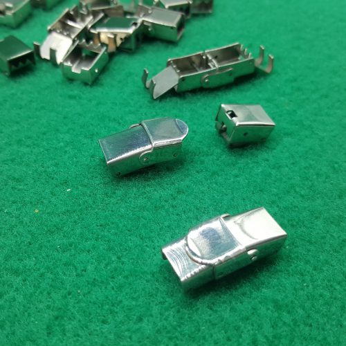 chiusura a clip in metallo