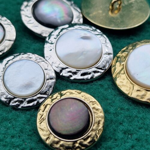 bottoni madreperla castone metallo