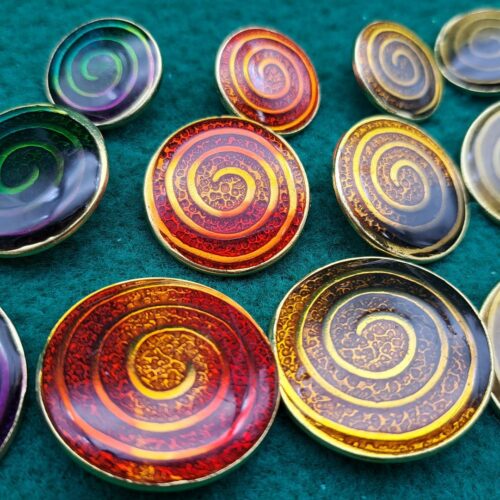 bottoni smaltati sfumati