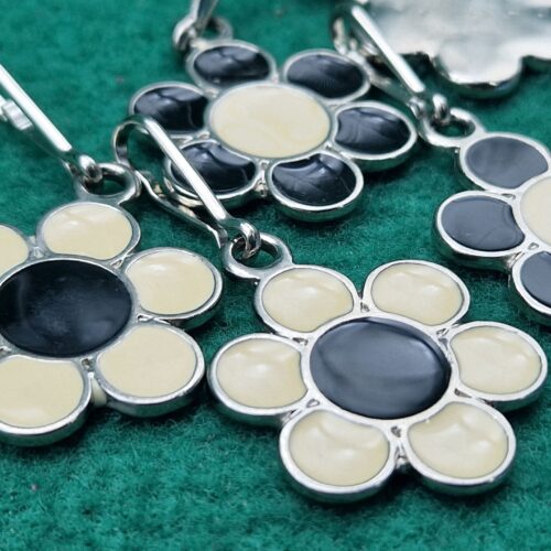 tiralampo in metallo smaltato fiore