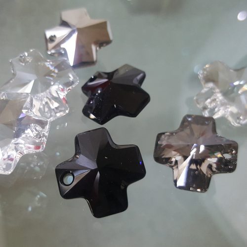 CIONDOLO croce celtica SWAROVSKI