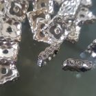 DISTANZIALI STRASS QUADRATI SWAROVSKI