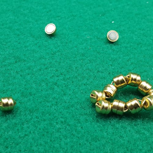chiusura magnetica per collane