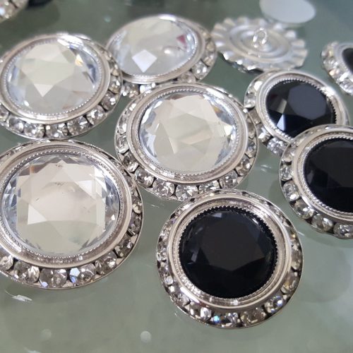 bottoni strass saturno