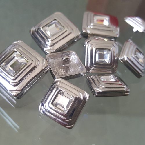 bottoni strass quadrati