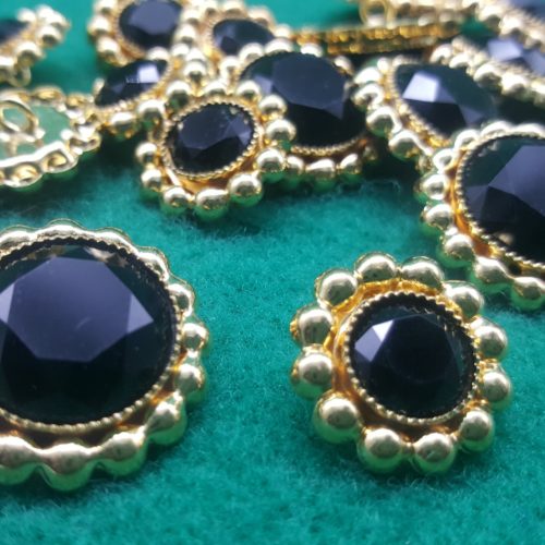 bottoni in ottone sfere con pietra nera