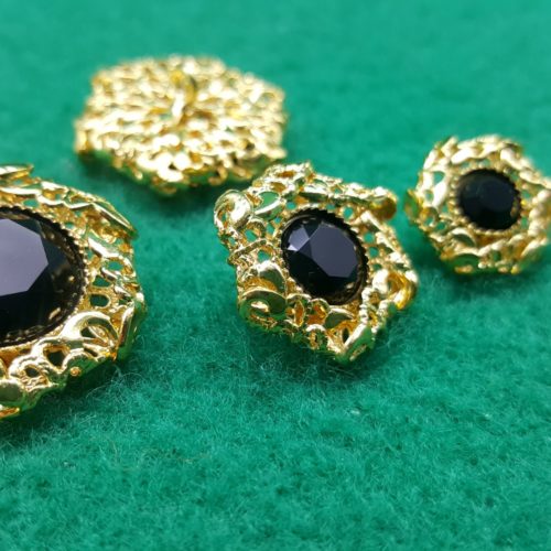 BOTTONI FILIGRANA CON PIETRA