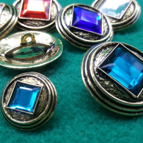 BOTTONI metalloI CON PIETRA QUADRATA