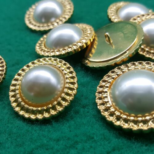 BOTTONI DORATI CON PERLA raggiera