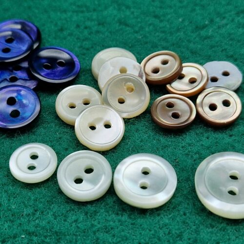 bottoni madreperla 2 fori TROCAS