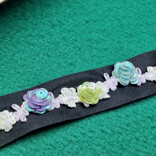 bordura raso con fiorellini