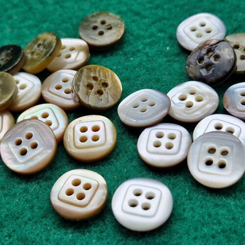 bottoni madreperla quadro