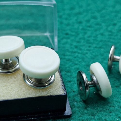 bottoni gemelli piatti