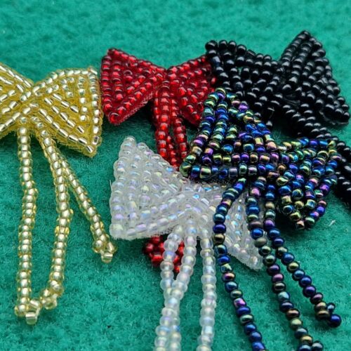 fiocco con perline in vetro