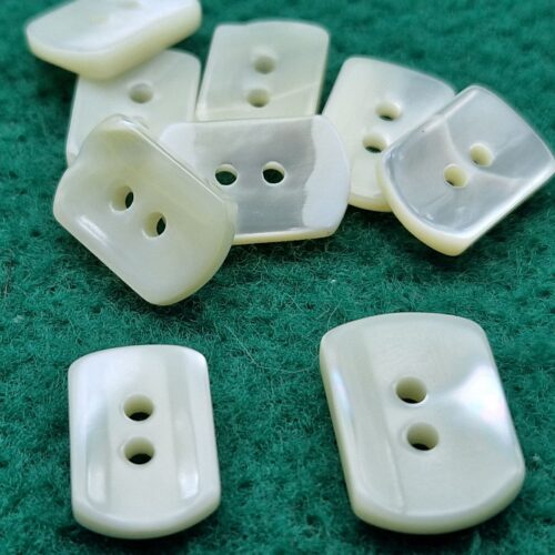 bottoni madreperla rettangolo concavo