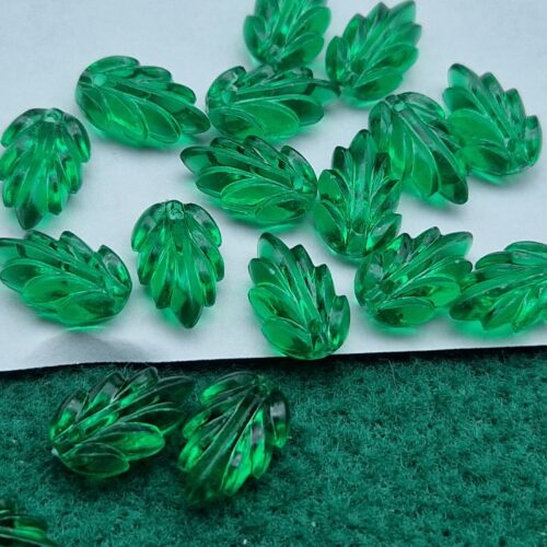 ciondolo foglia piccola