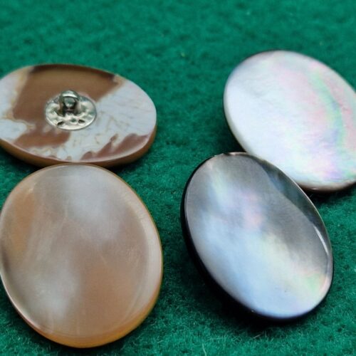 bottoni madreperla ovali con gambo
