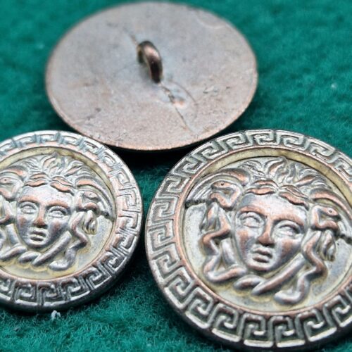 bottoni metallo medusa con greca