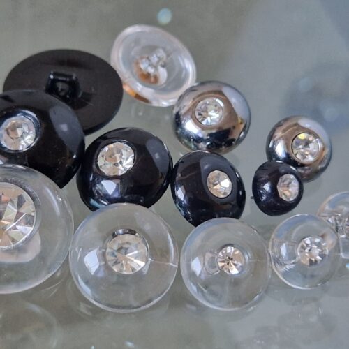 bottoni nylon bombati con strass